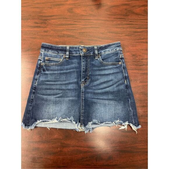American Eagle Next Level Stretch Hi-Rise Denim Mini Skirt Size 4 - Picture 1 of 9